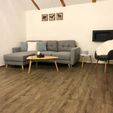 Apartman Mlade Buky Exterior photo